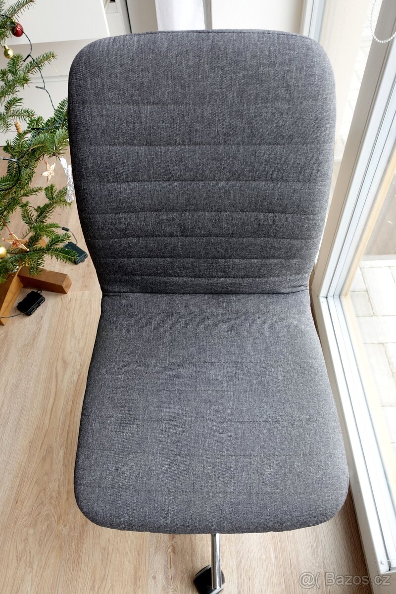 Otočná židle - 2