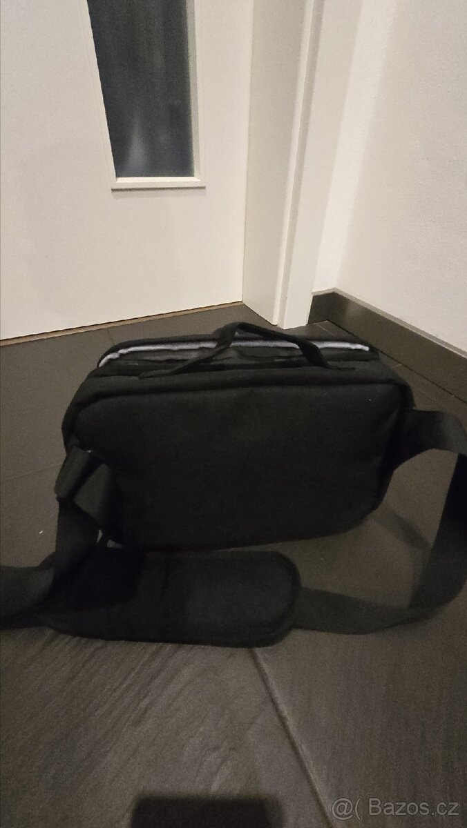 Prodám kvalitní ramenní tašku na foťák - 2