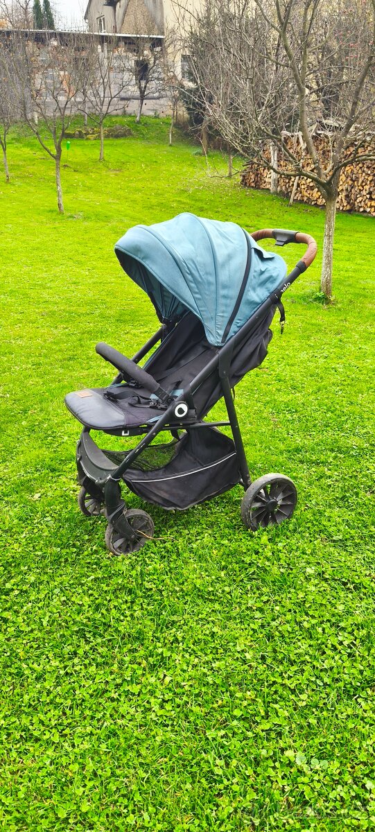 Sportovní kočárek - 2