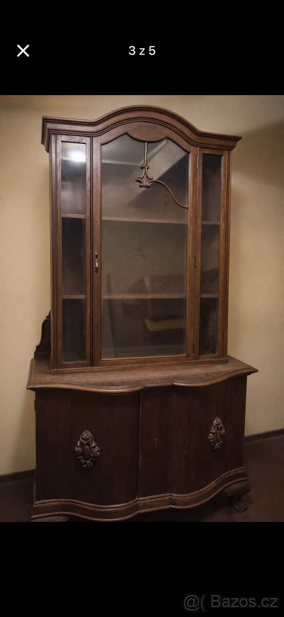 Starožitný nábytek - 2