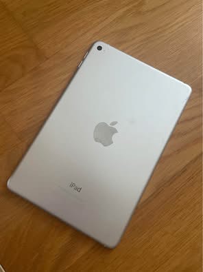 Tablet iPad mini 4 A1538 - 2