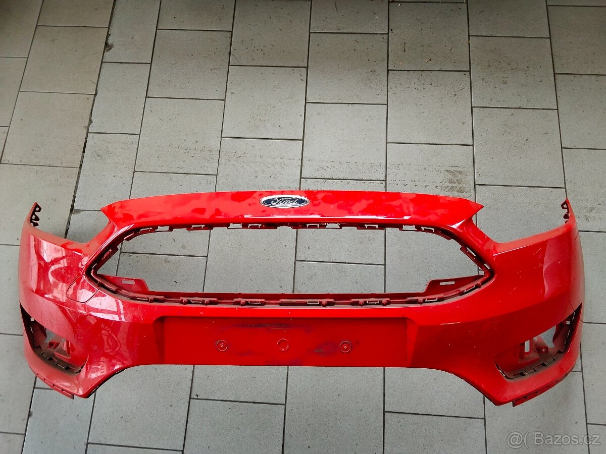 Nárazník Ford Focus - 2