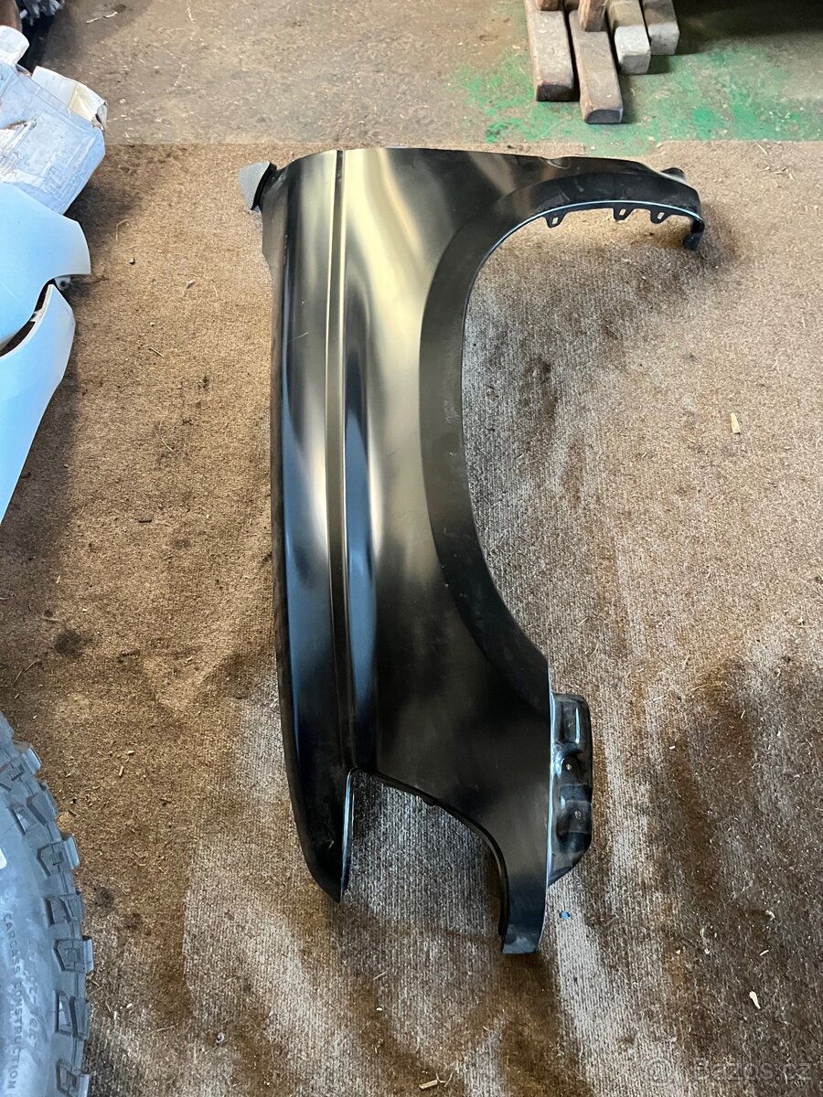 TOYOTA 4runner nový blatník - 2