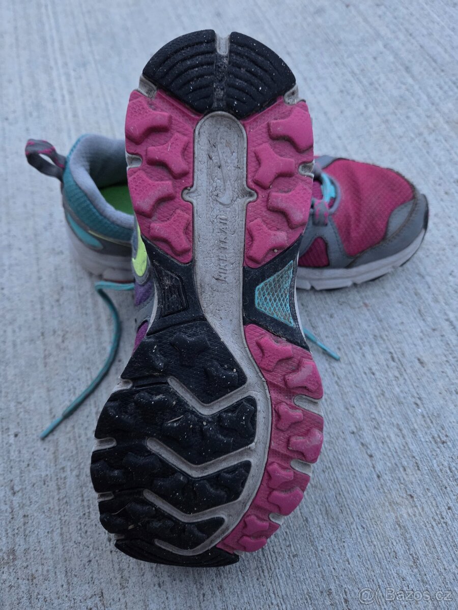 Boty tenisky NIKE 38 - 2