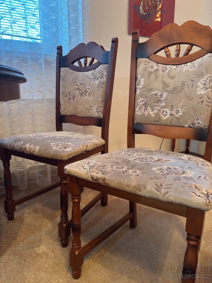 Prodej souboru starožitného nábytku - 2