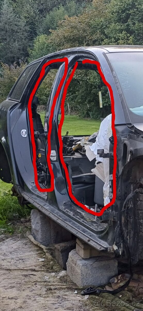 AUDI A4 B6 Těsnění dveří - 2