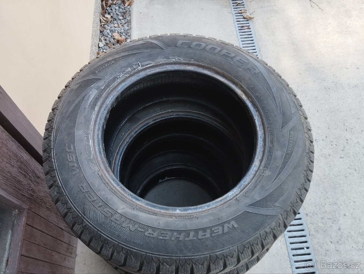 Sada pneu 205/70 r 15 - 2