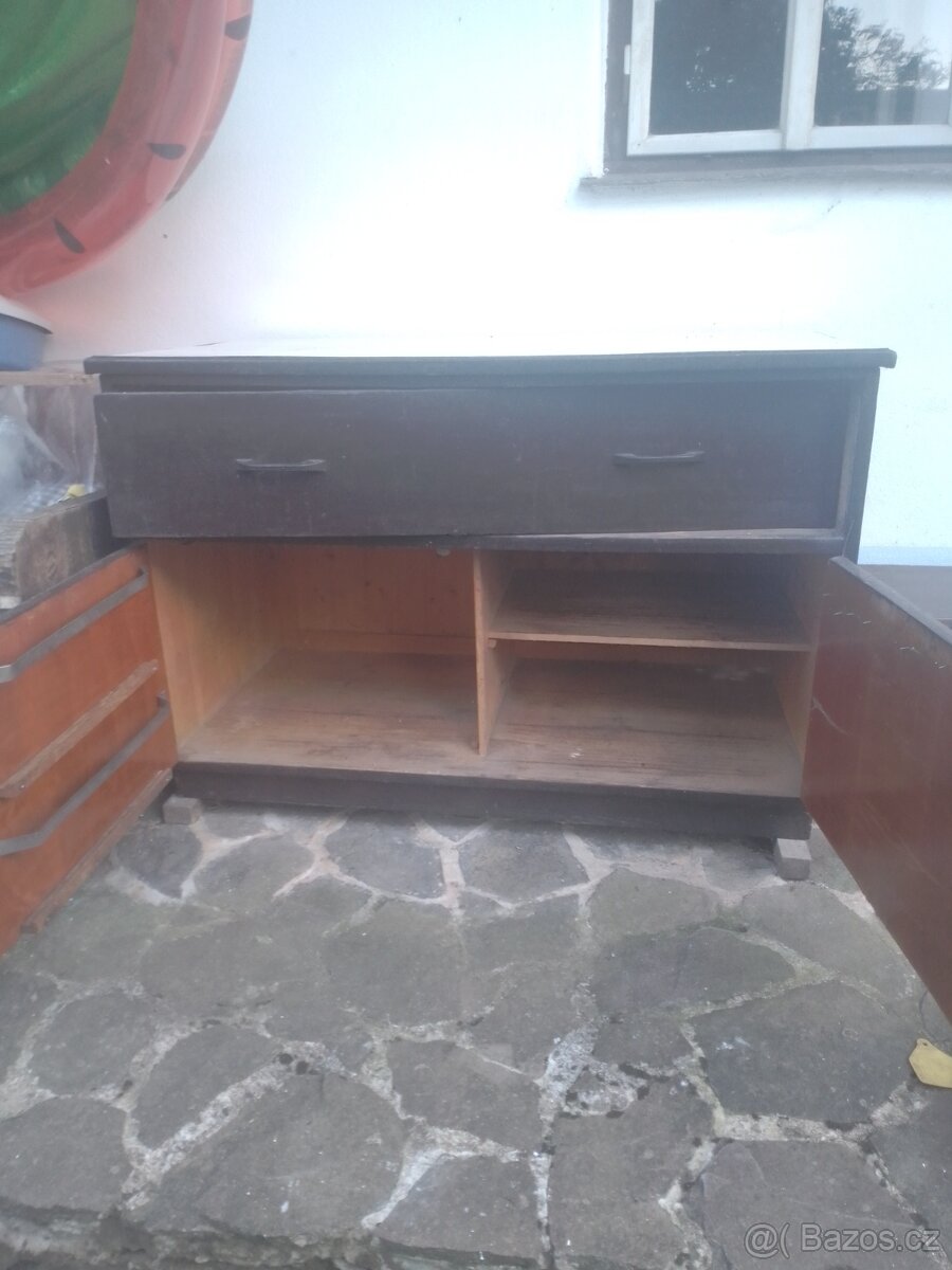 Retro umývací stůl - 2