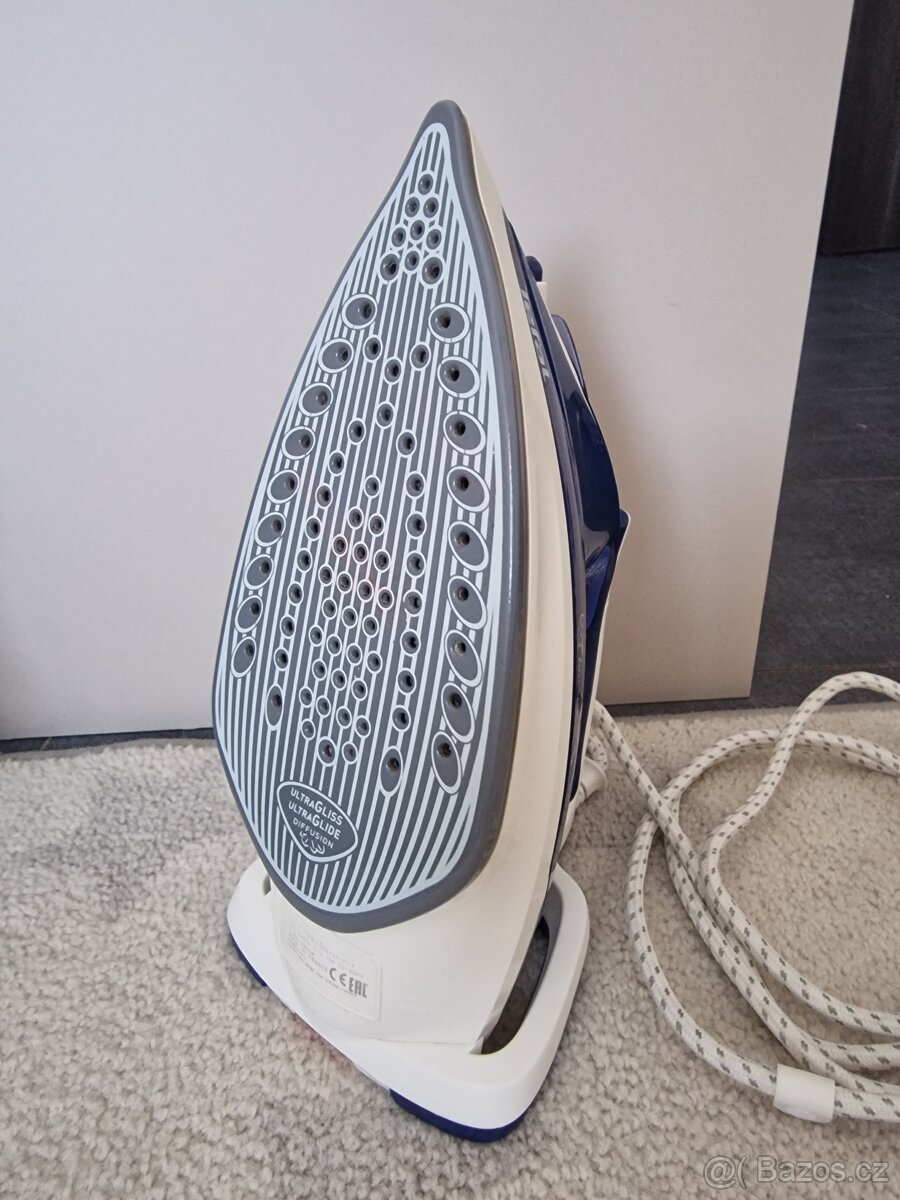 Napařovací žehlička Tefal - 2