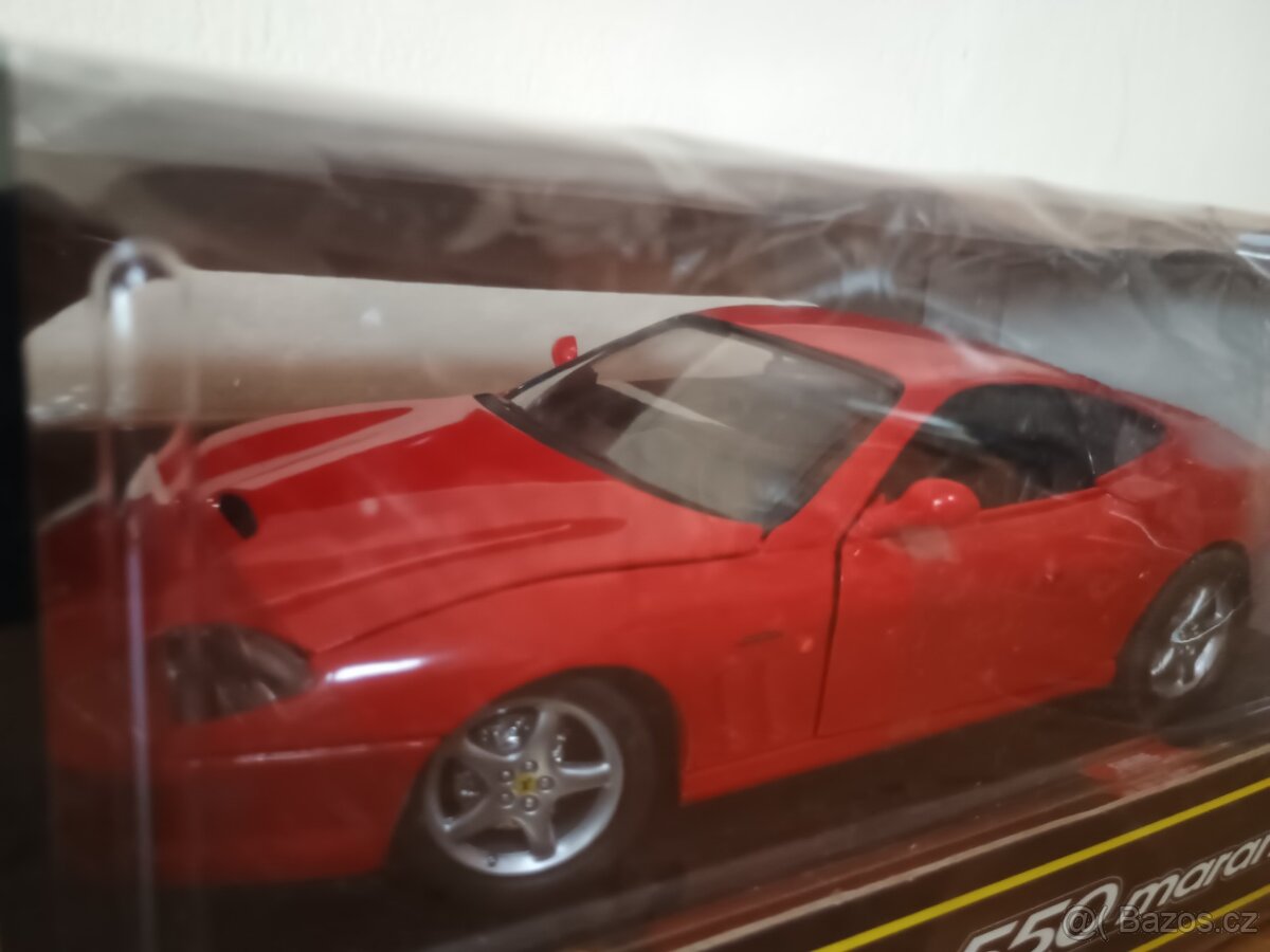 1:18 ANSON - Ferrari 550 Maranello (1996) červená - 2