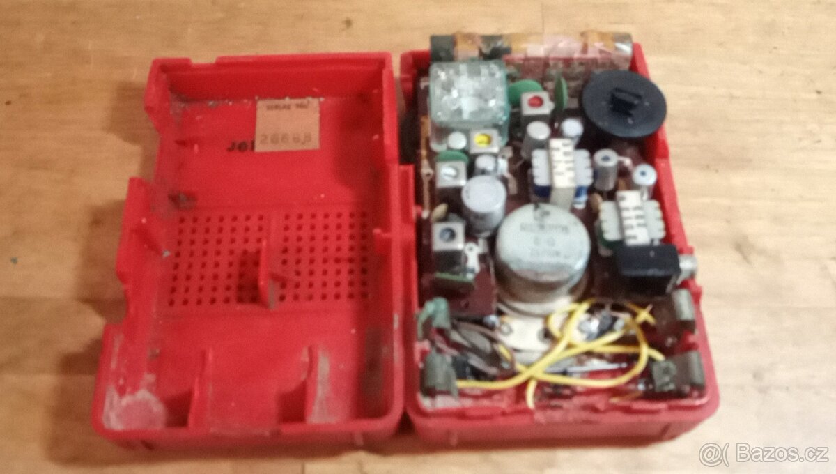 Sběratelské tranzistorové radio National Panasonic R-1028 - 2