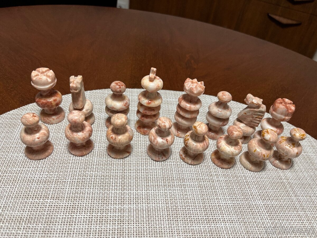 Krasne sachy velke z mramoru - 2