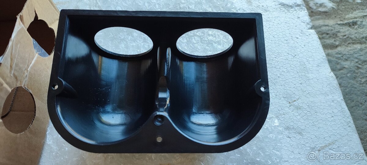 kapličky pro budíky do auta/náklaďáku/pracovního stroje - 2