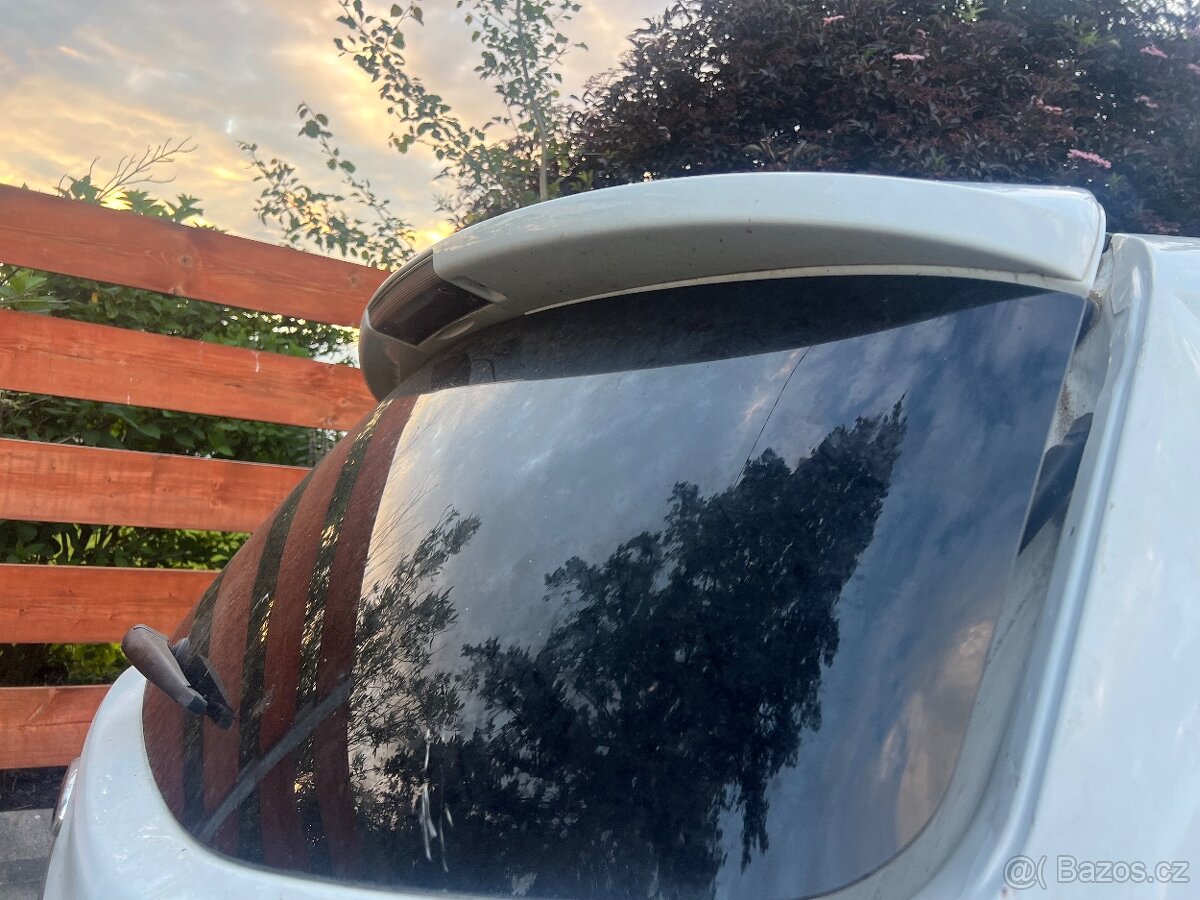 Ford S-max 2,2tdci - 2