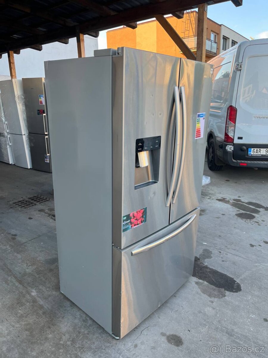 Americká Lednice LG perfektní stav, má záruku - 2