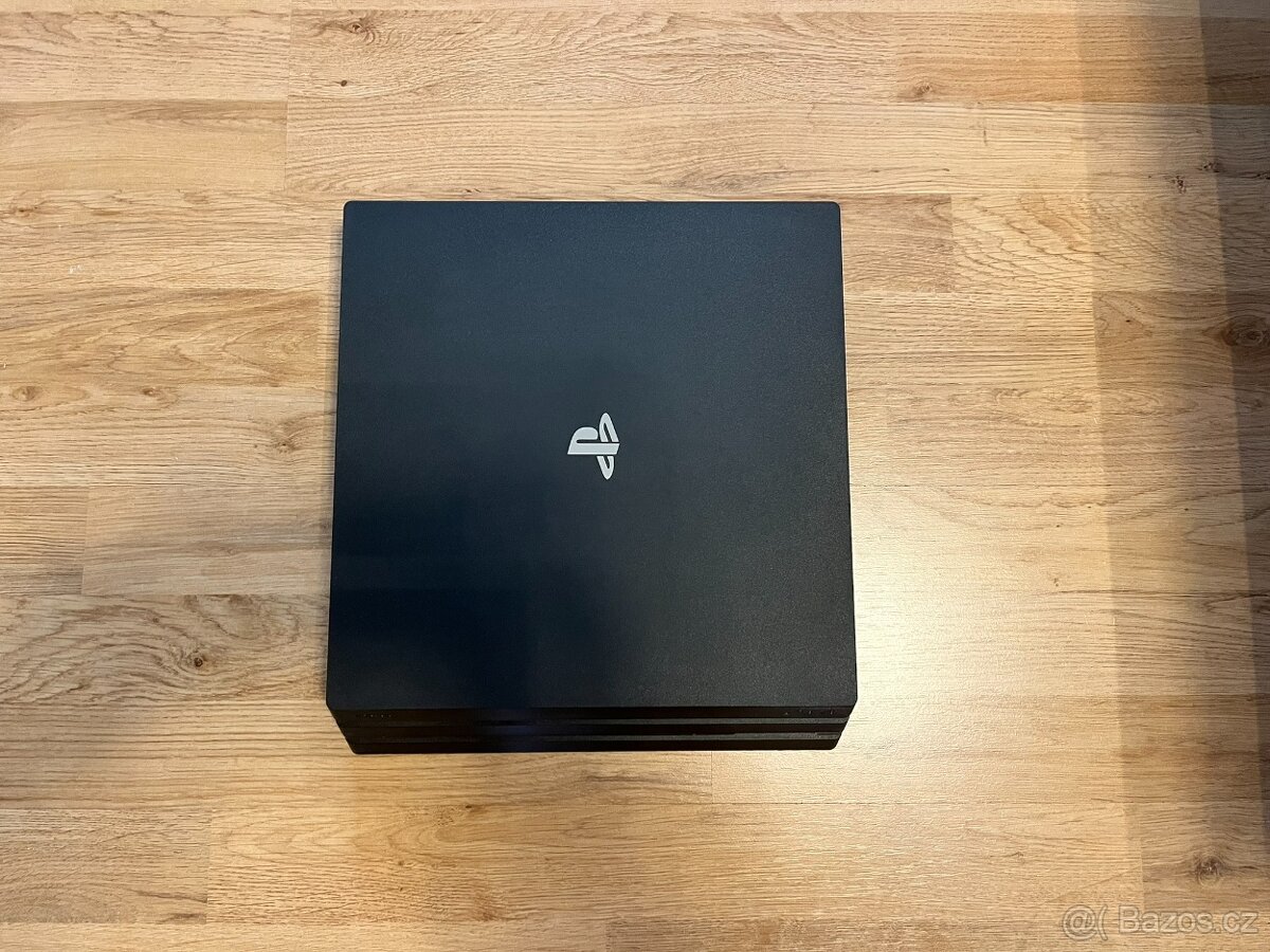 PlayStation 4 Pro 1TB - 2
