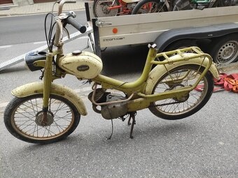 Prodám motoguzzi 50 r.v. 1963 - 2