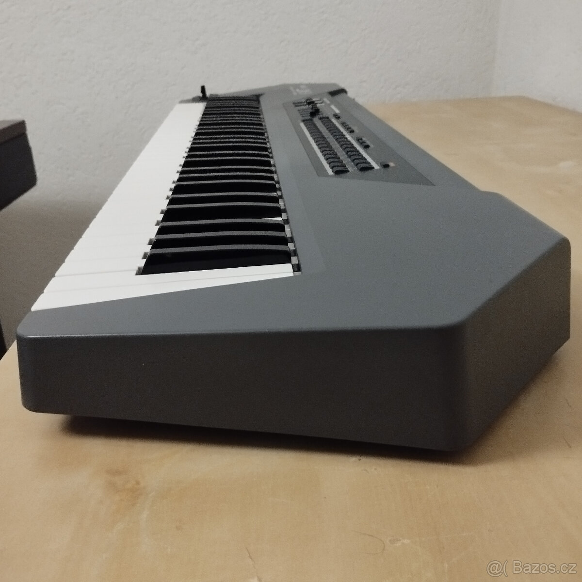 Roland JX-1 - 2