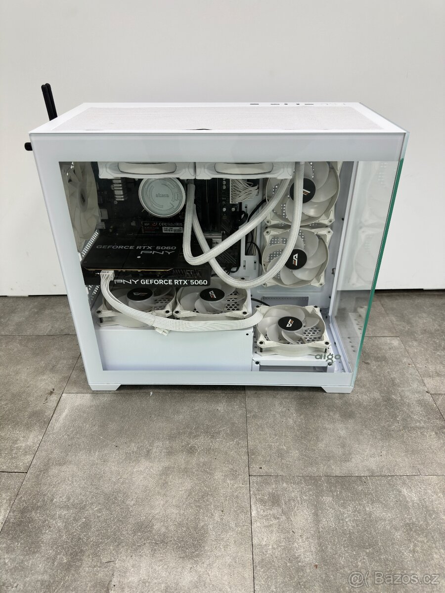 Herní PC AMD Ryzen 7, RTX 5060, 32 GB RAM, 1TB SSD - 2