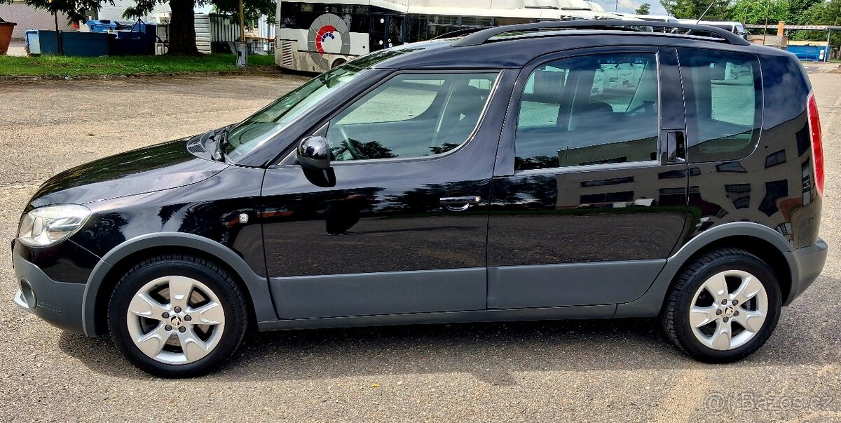 ROOMSTER 1.2 Tsi 77Kw SCOUT - 2
