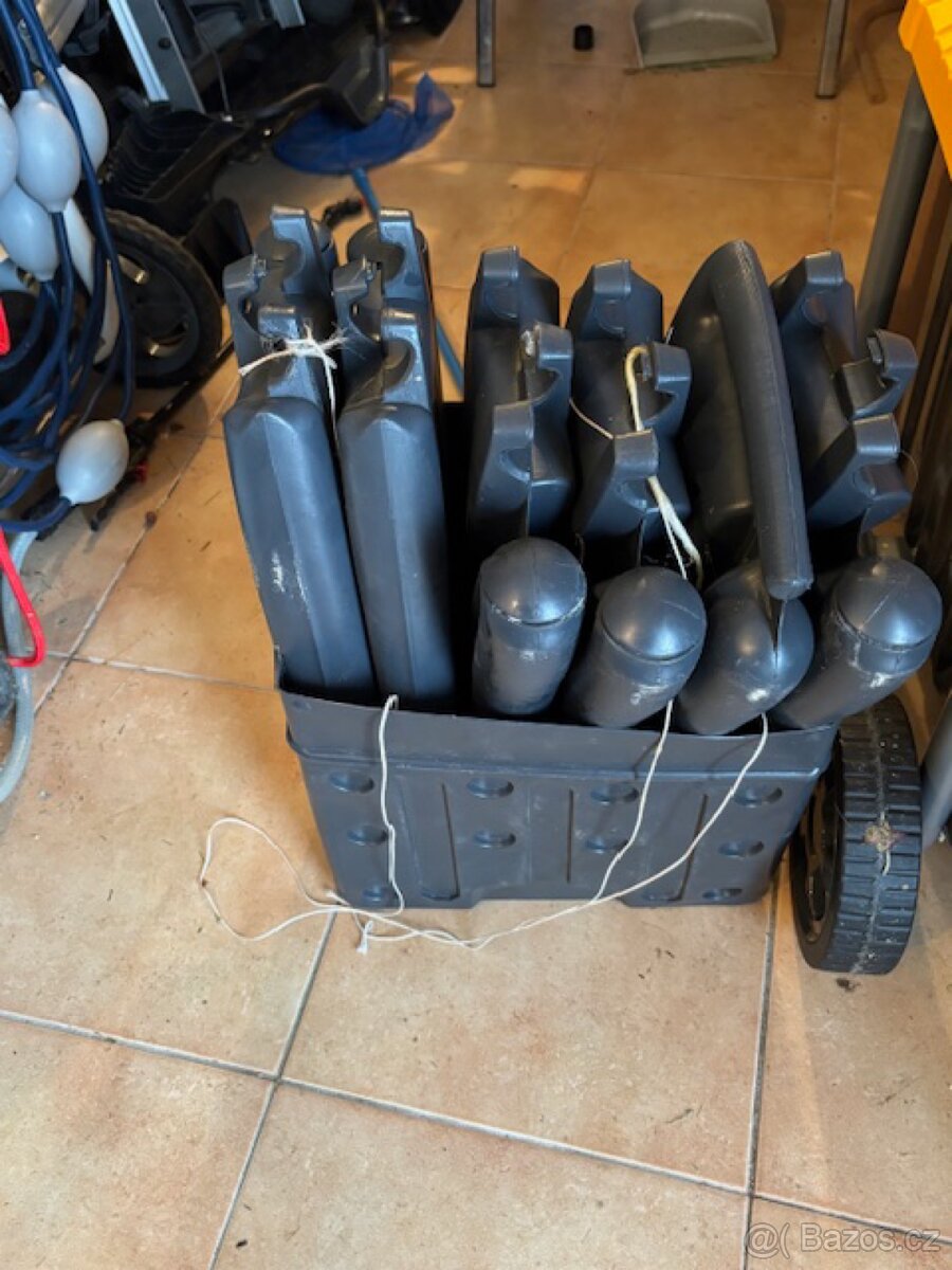 Zimní bazénový dilatační plováky - 2