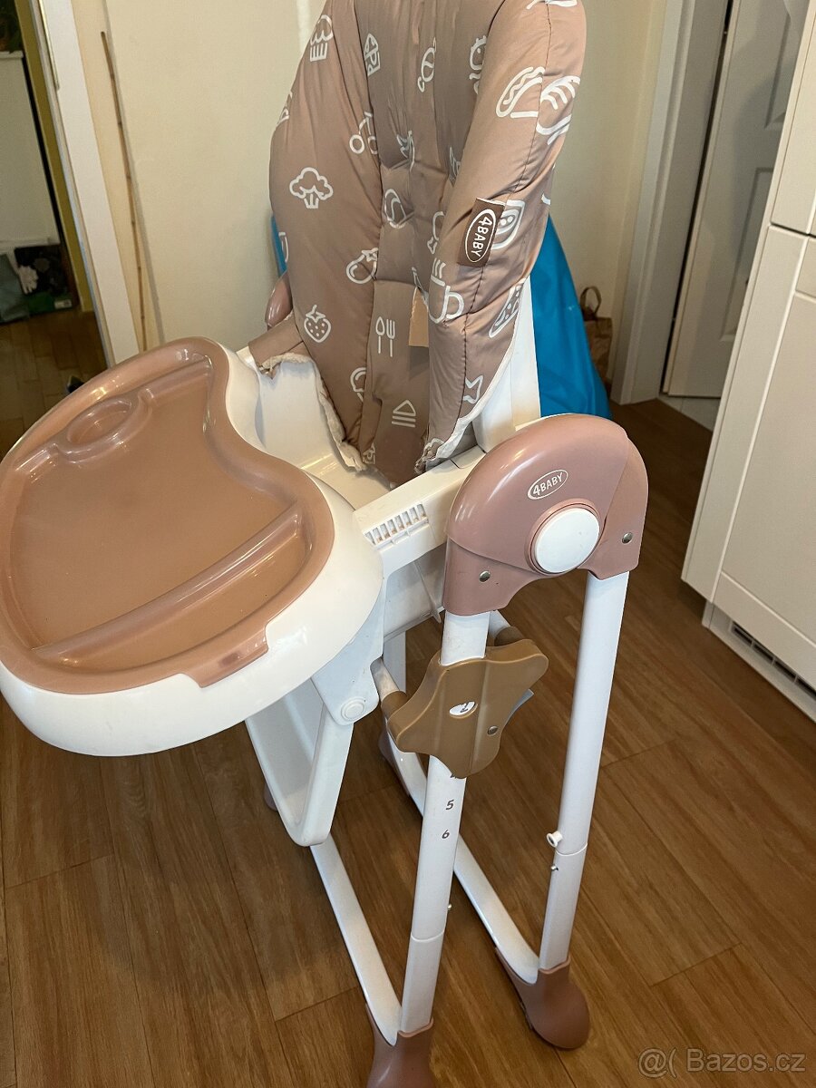 Jidelni zidlicka - 2