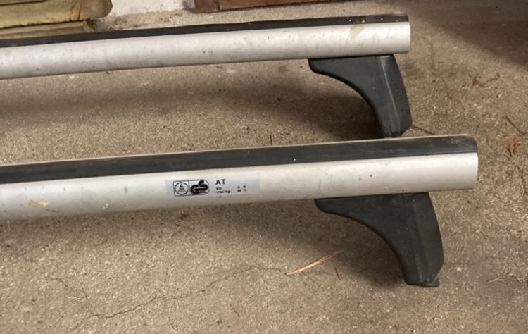 Střešní nosiče - 2