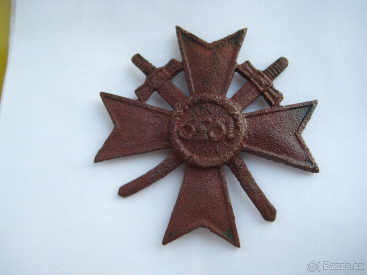 Německo záslužný kříž s meči - ORIGINÁL - 2