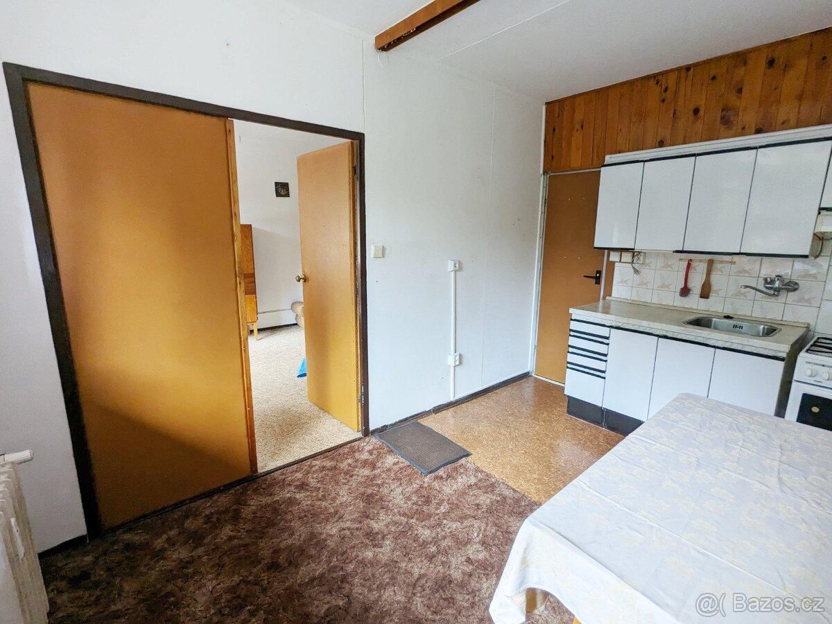 Pronájem bytu 3+1, U Stadionu 1352, Most - 2