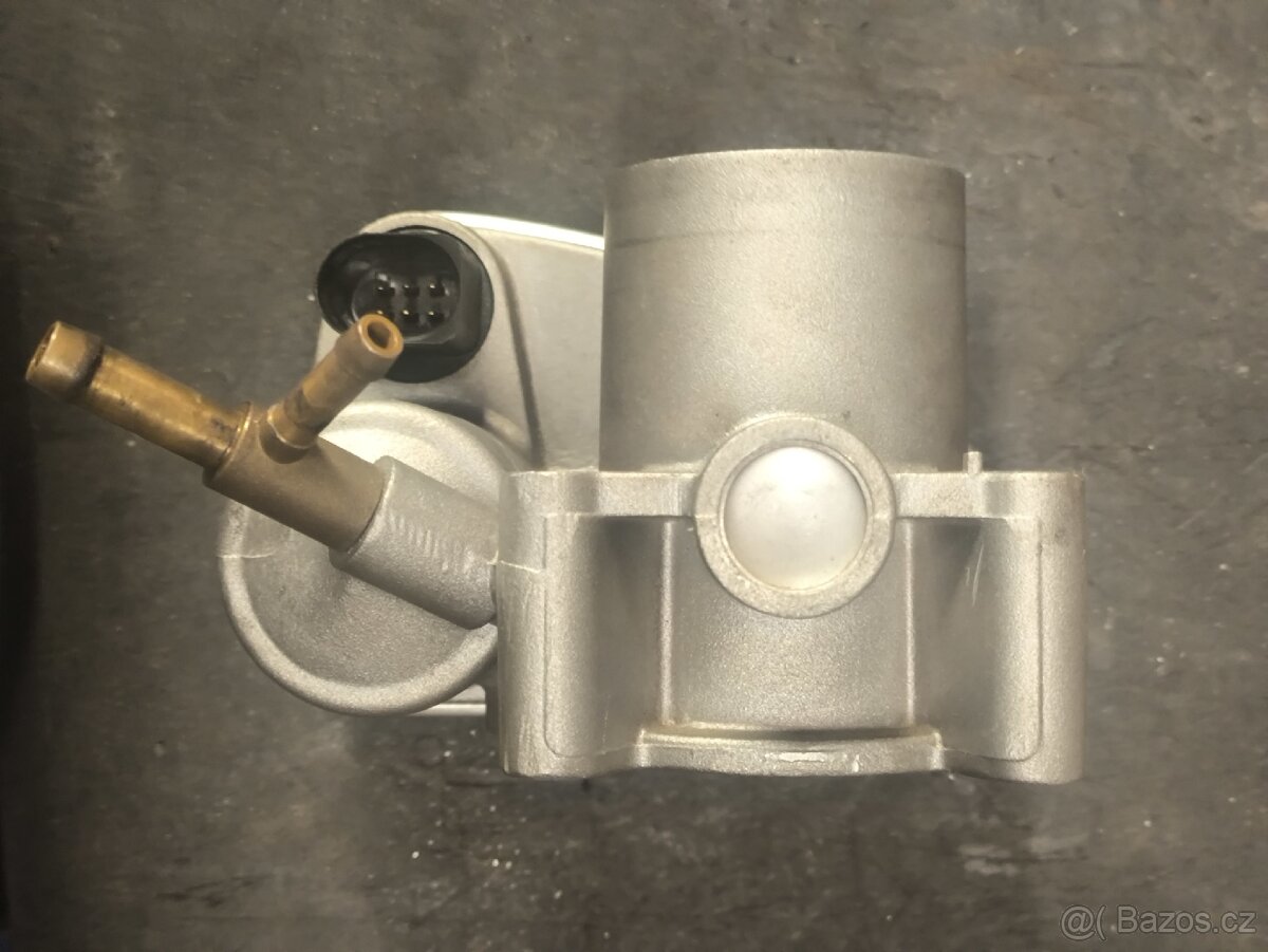 Škrtící klapka fabia I a Octavia I - 2