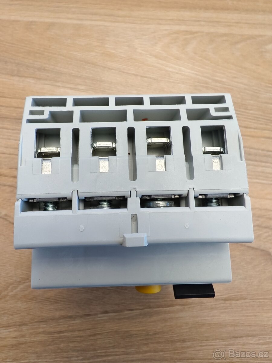 Zánovní proudový chránič Eaton PF6-25/4/003 - 2