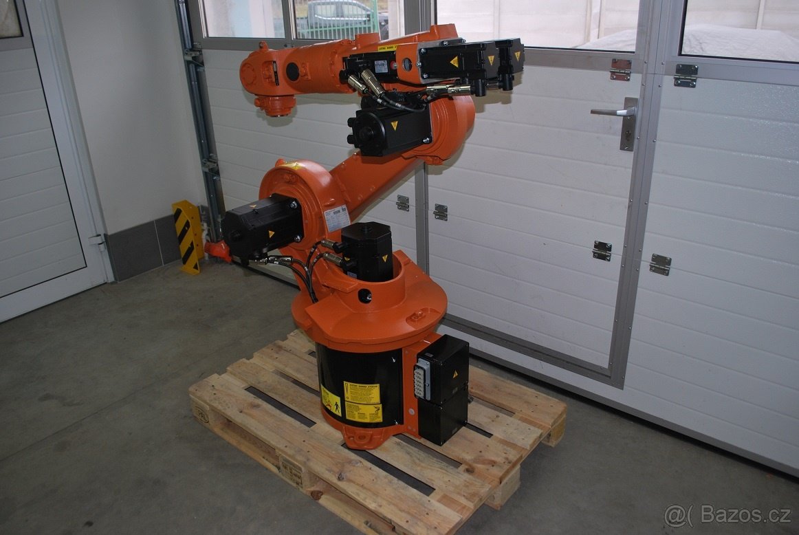 KUKA Robot KR15-2 - 2