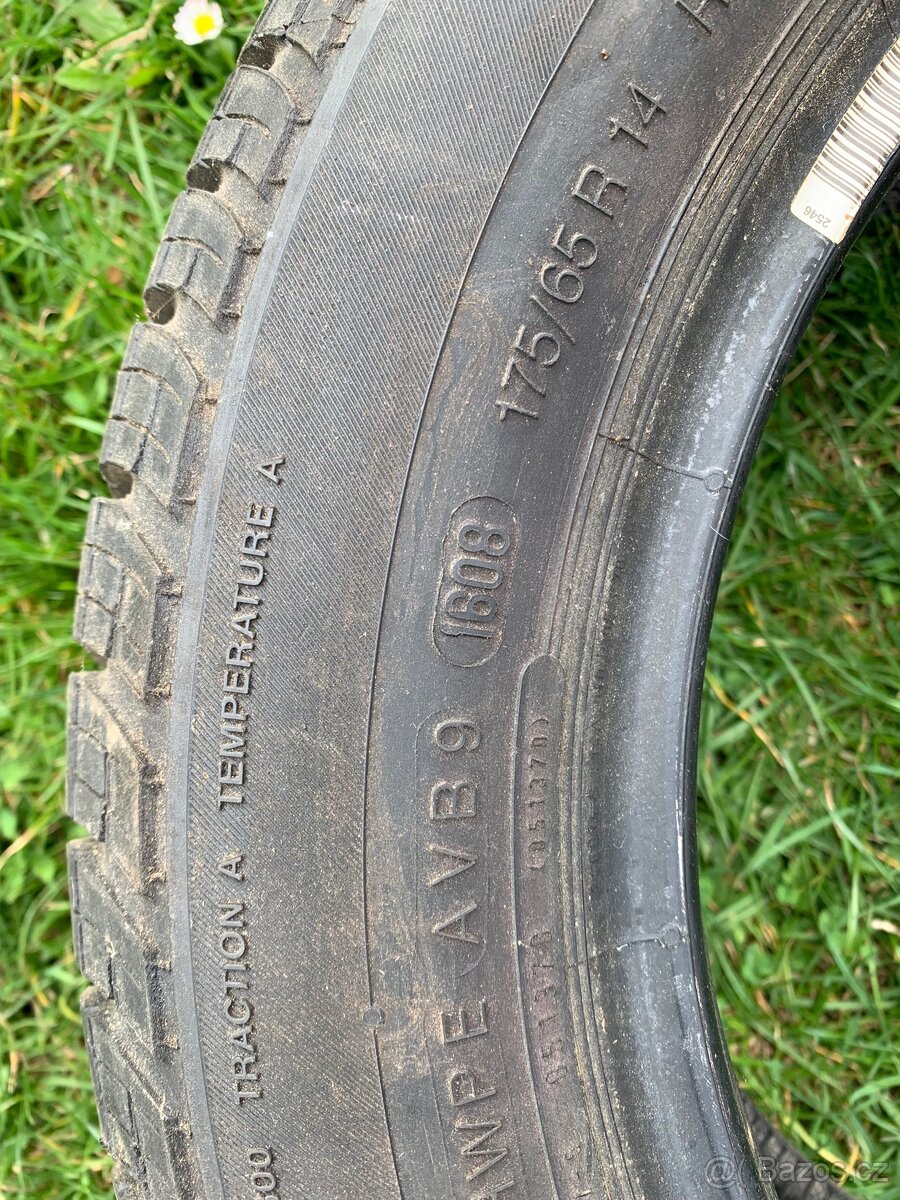 Pneu Continental 175/65/R14 - 2