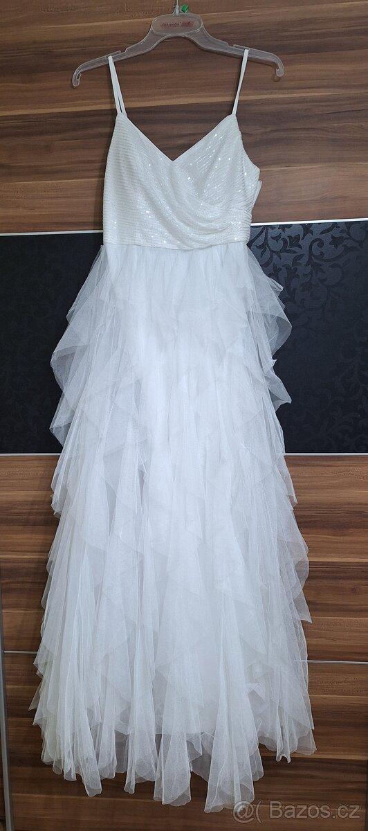 Svatební šaty + závoj - 2