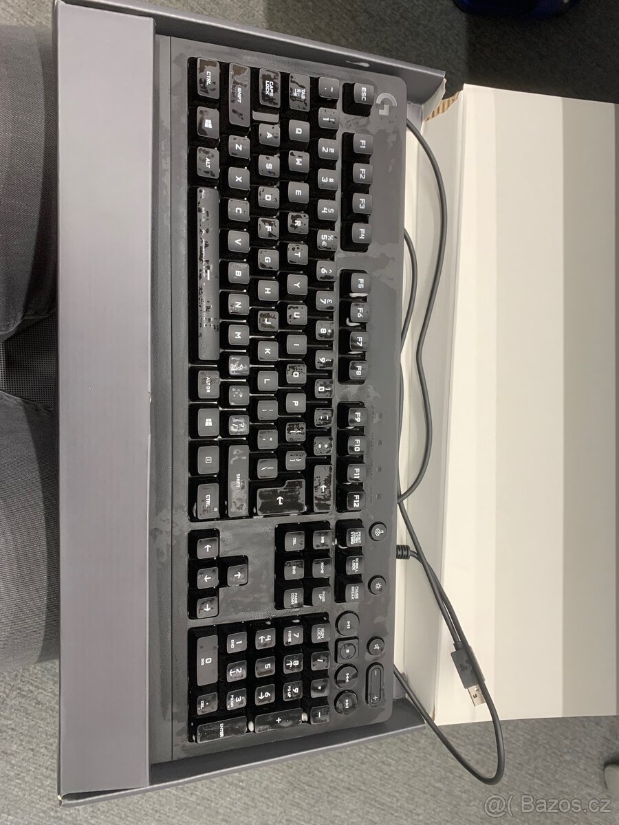Herní klavesnice logitech g213 - 2