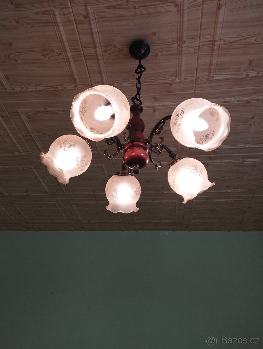 Lustr - 2