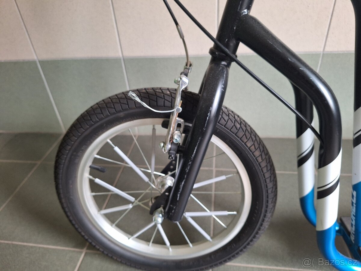 Koloběžka Arcore - 2