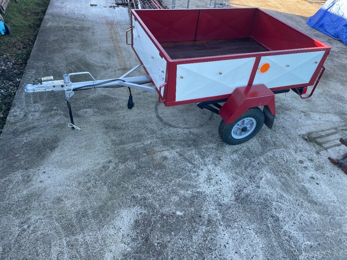 Retro přívěsný vozík - 2