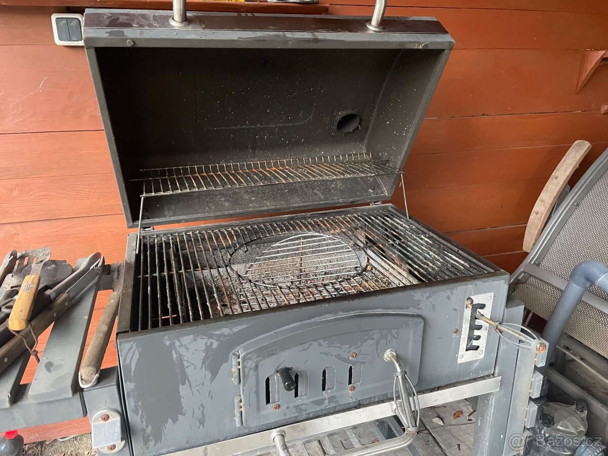 Zahradní gril - 2