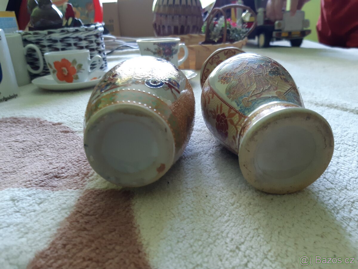 čínské vázy - 2