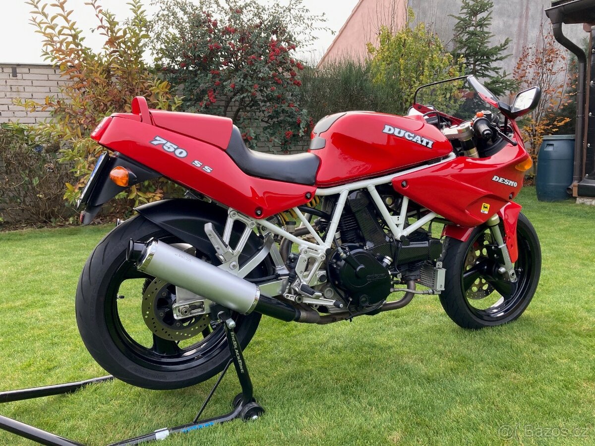 Ducati 750 SS - 2