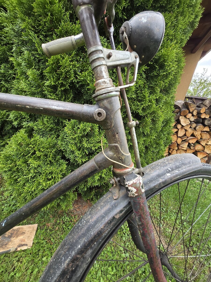 Staré předválečné kolo , bicykl - 2