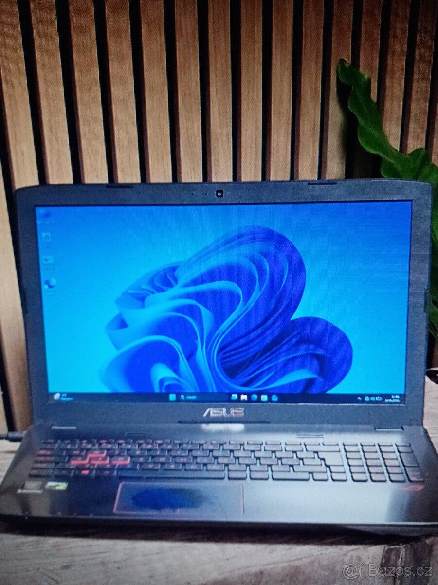 prodam Asus GL552J - 15.6"FHD, i5-4200H,GTX 950M, 16GB RAM, - 2