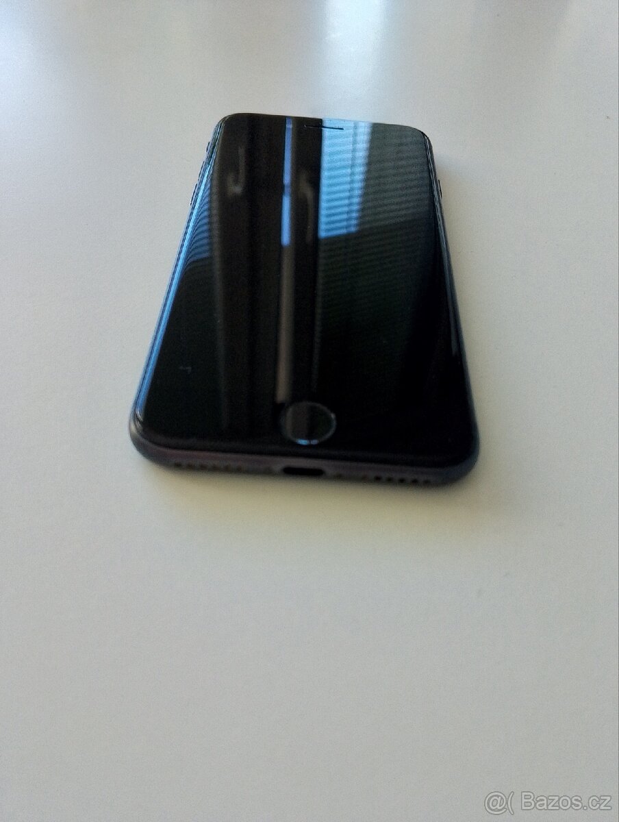iPhone 8 - 2