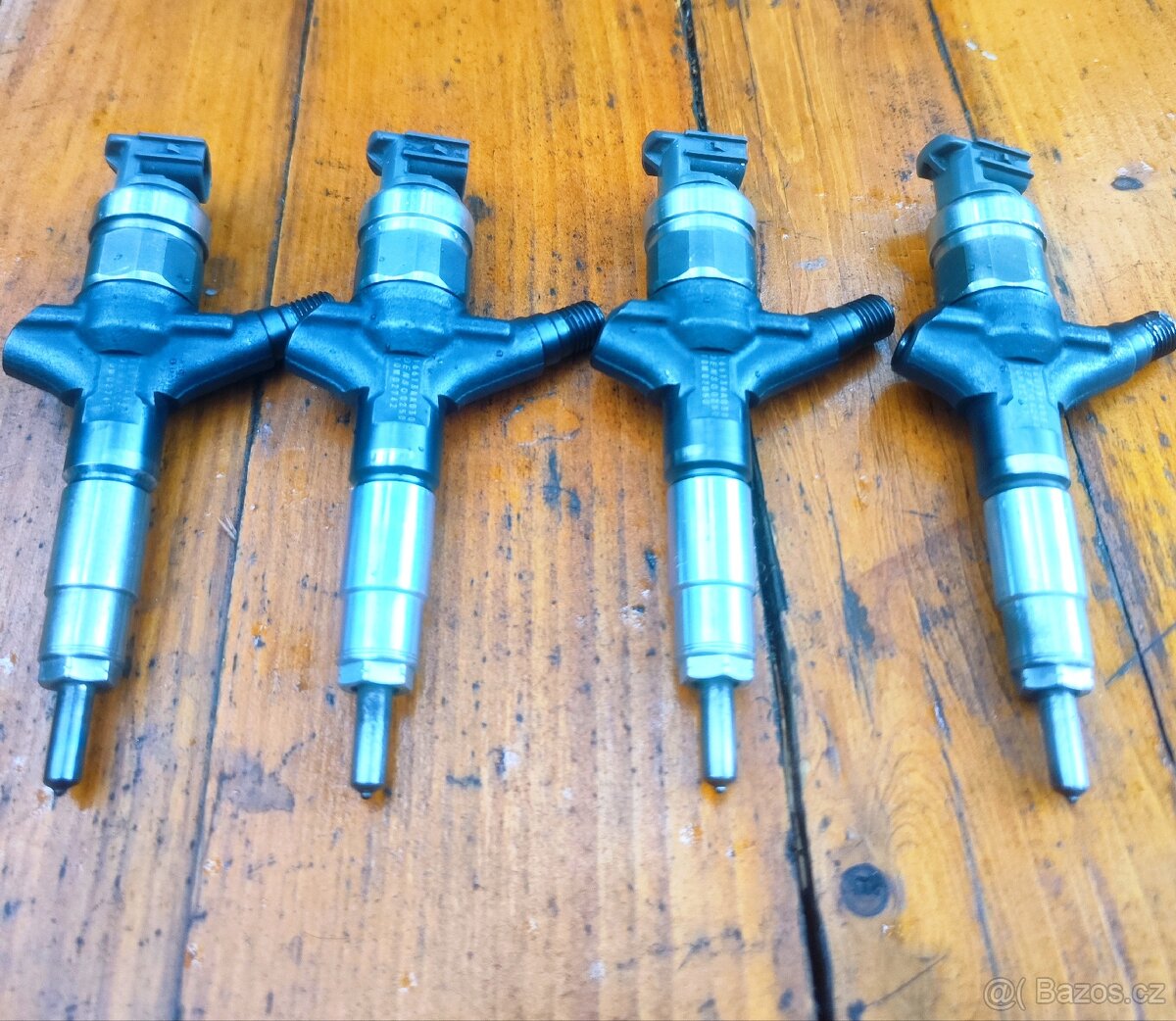 Vstřikovače DENSO 16613AA030 pro Subaru 2.0D (EE20) - 2