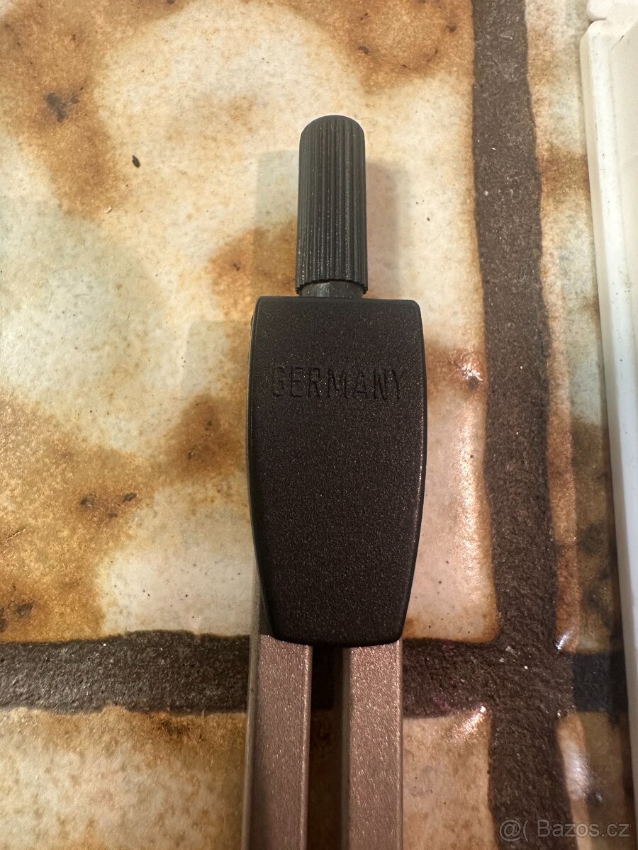 klasické rýsovací kružítko "Made in Germany" - 2