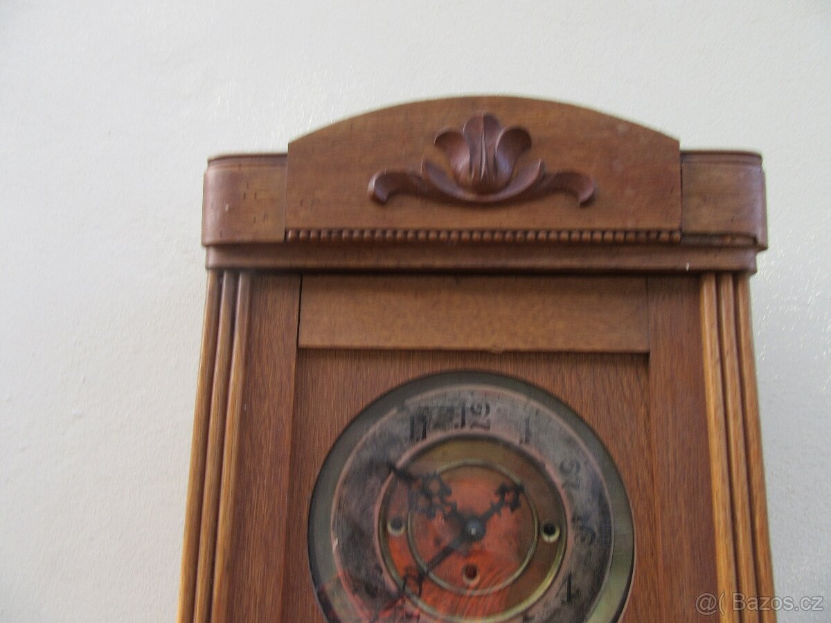 Nabízím starožitné pendlovky Gustav Becker. Hodinový stroj k - 2