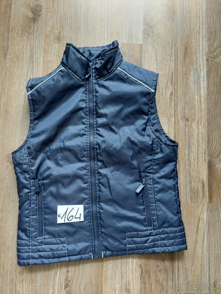 Chlapecké mikiny v. 140/146, vesta v. 164 - 2