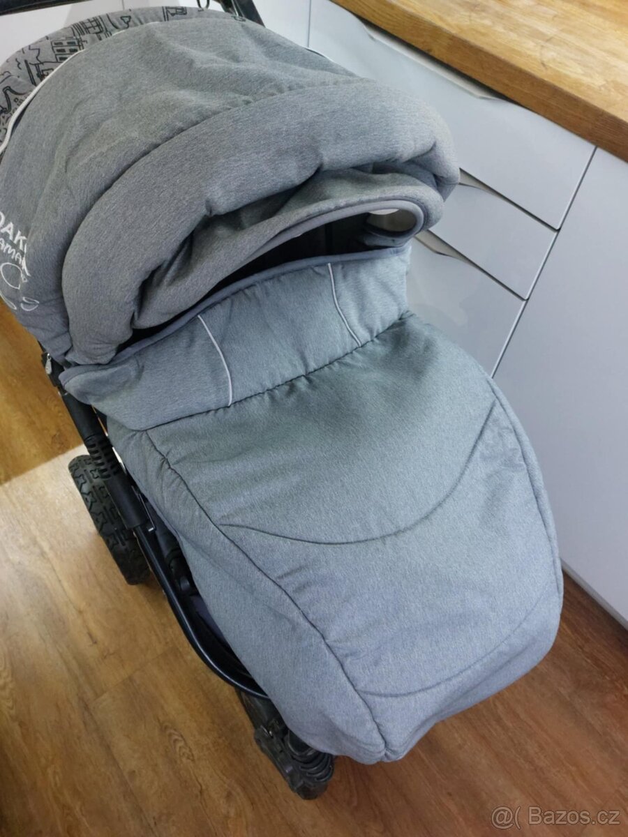 Kombinovaný kočárek + vajíčko - 2