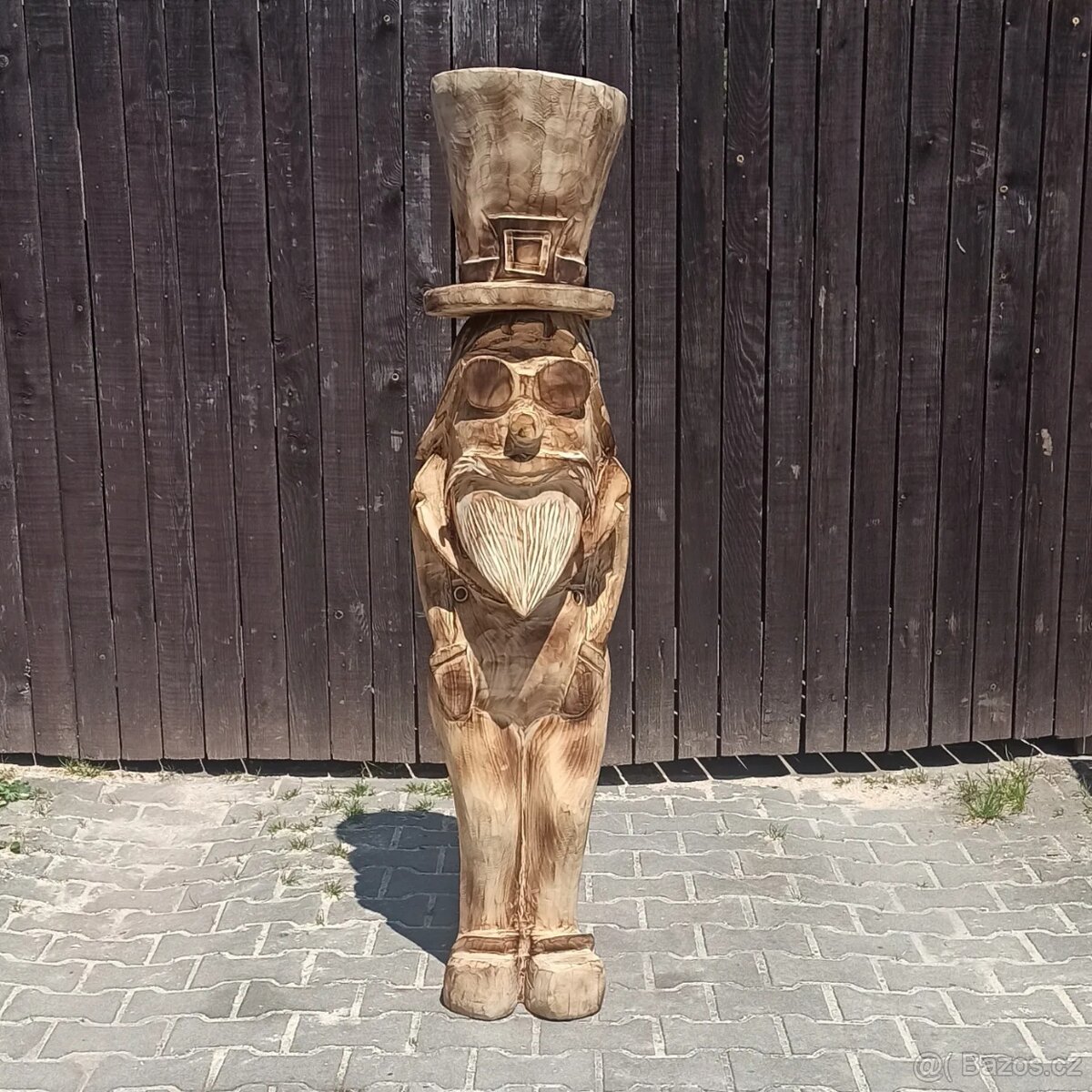 trpaslík motorovou pilou - 2